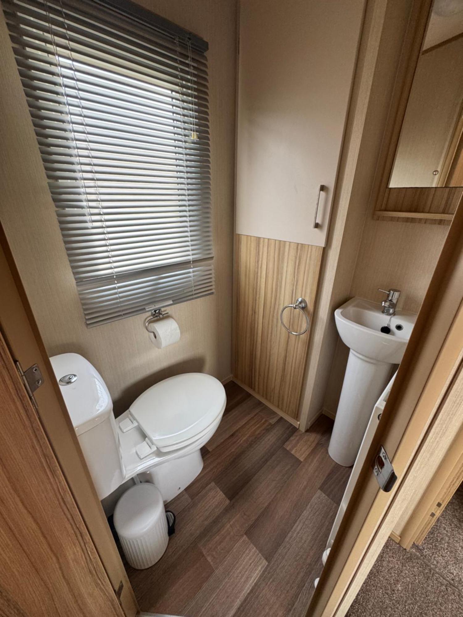 Snowdon View, White Tower Holiday Park 卡纳芬 外观 照片