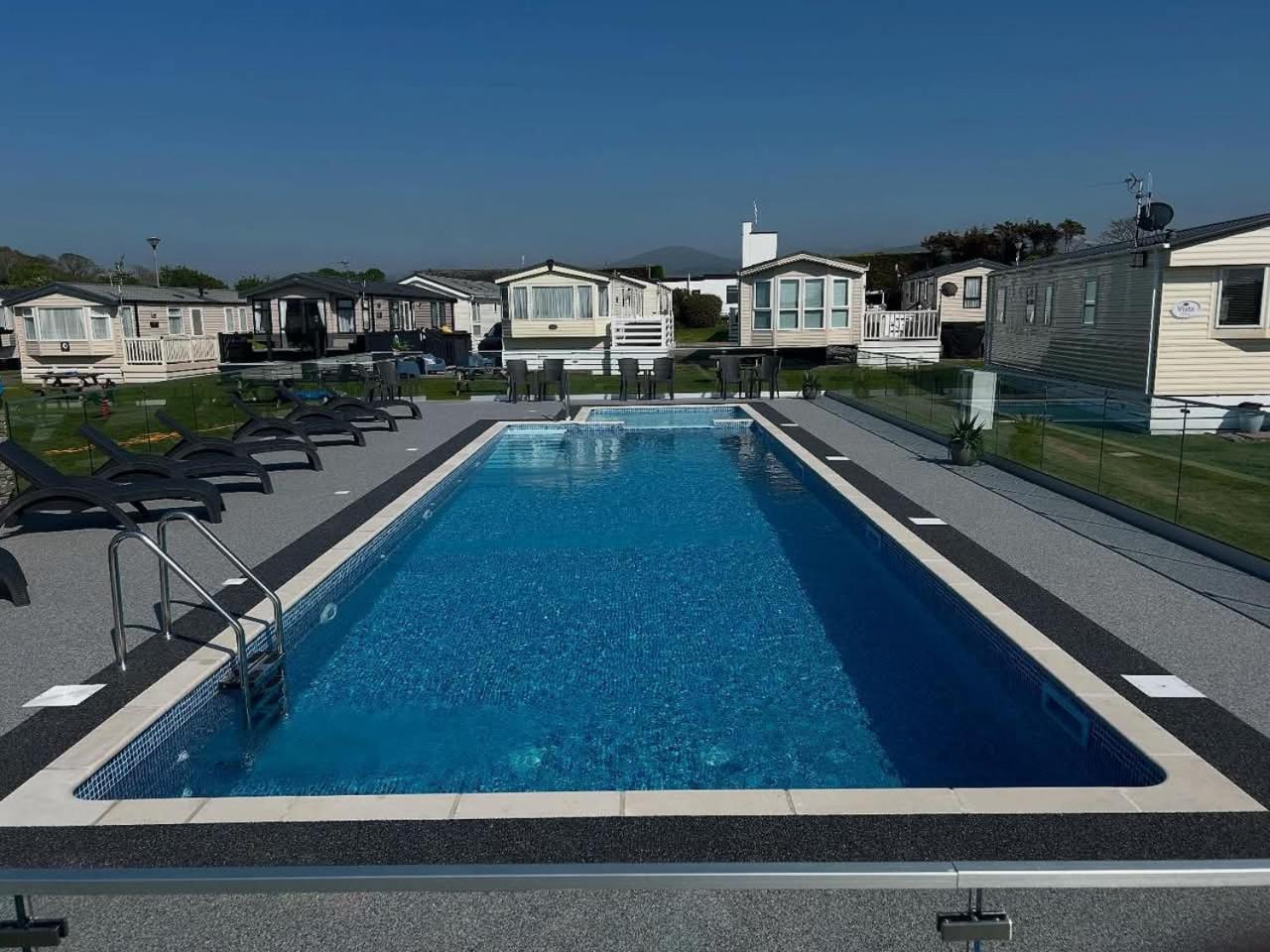 Snowdon View, White Tower Holiday Park 卡纳芬 外观 照片